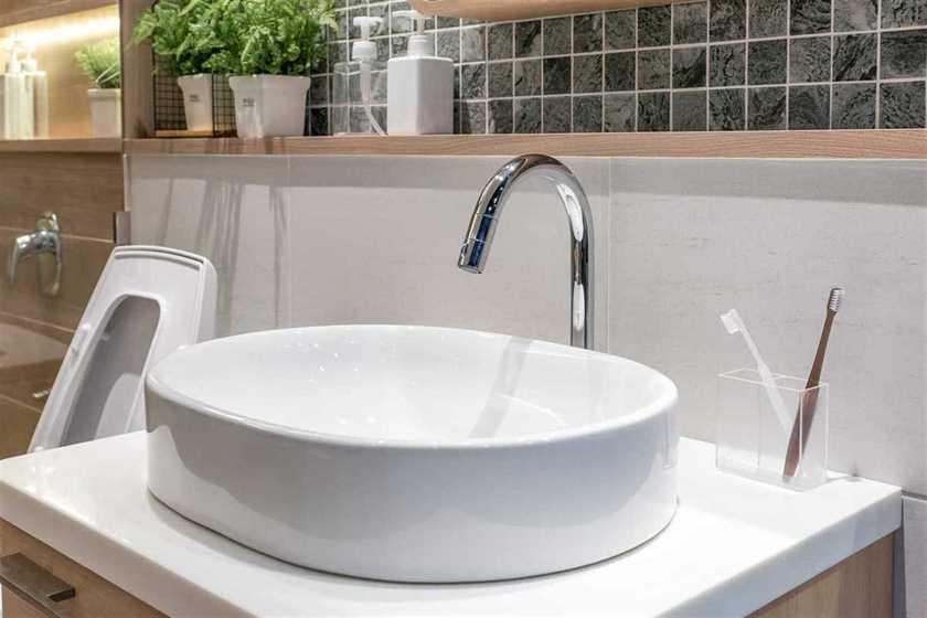 3 Reasons To Install A Touchless Faucet 