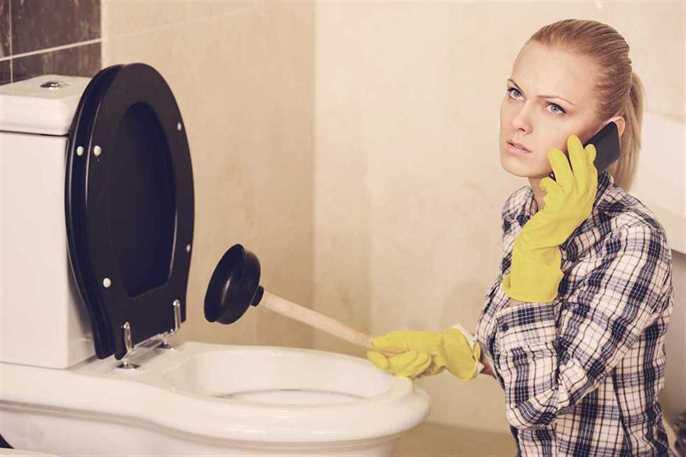 How a Clogged Toilet Can Be Dangerous